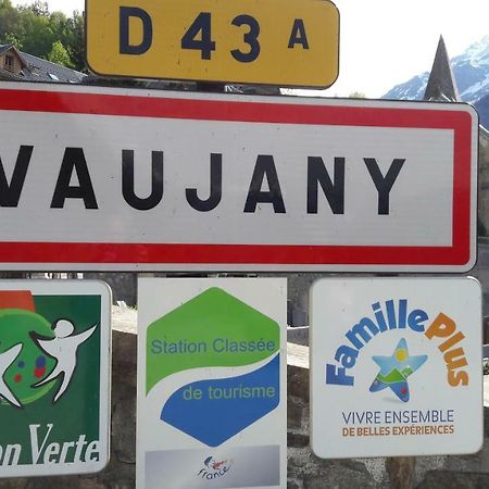 Apartamento 63 Route Du Rochas Vaujany Exterior foto